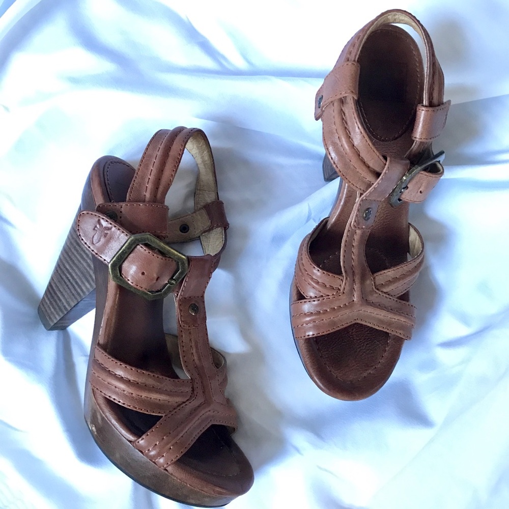 Frye Brown Leather Platform Heeled Sandals